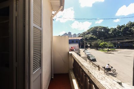 Casa à venda com 125m², 2 quartos e 2 vagasQuarto 1 - Varanda 