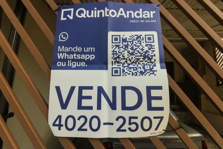 Casa à venda com 125m², 2 quartos e 2 vagasFachada - Placa Código WYNY-1034