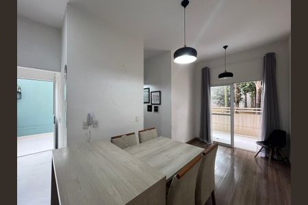 Apartamento à venda com 69m², 2 quartos e 1 vagaSala de Jantar