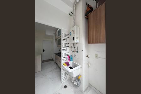 Apartamento à venda com 69m², 2 quartos e 1 vagaÁrea de Serviço