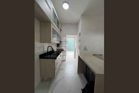 Apartamento à venda com 69m², 2 quartos e 1 vagaCozinha