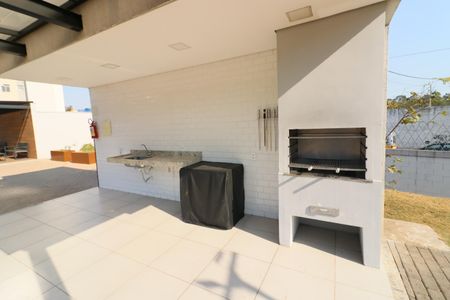 Apartamento para alugar com 47m², 2 quartos e 1 vagaÁrea comum - Churrasqueira