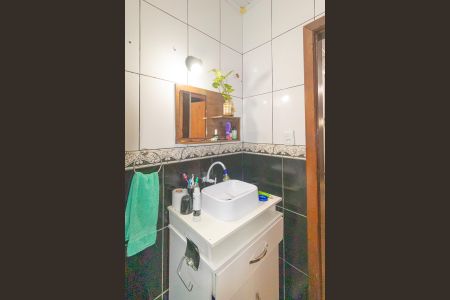 Casa à venda com 100m², 3 quartos e 1 vagaBanheiro