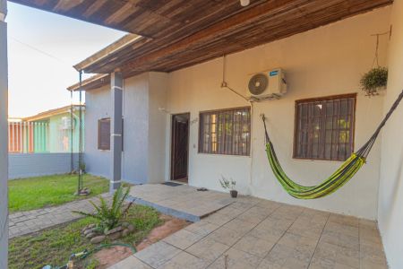 Casa à venda com 100m², 3 quartos e 1 vagaFachada