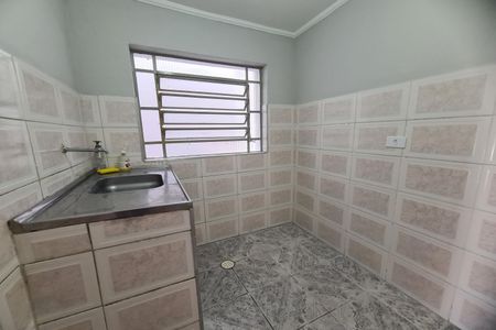 Casa para alugar com 88m², 2 quartos e 2 vagas Casa para alugar com 88m², 2 quartos e 2 vagasCozinha