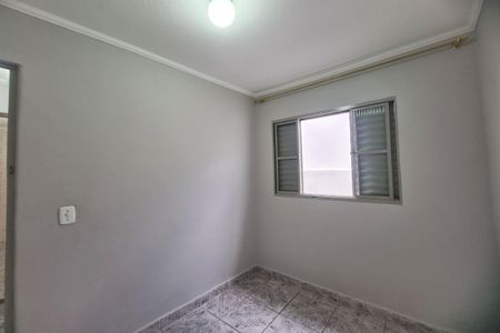 Casa para alugar com 88m², 2 quartos e 2 vagas Casa para alugar com 88m², 2 quartos e 2 vagasQuarto 1