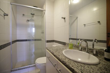 Apartamento para alugar com 69m², 2 quartos e 1 vagaBanheiro social