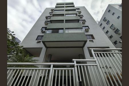 Apartamento para alugar com 70m², 2 quartos e 1 vaga Apartamento para alugar com 70m², 2 quartos e 1 vagaFachada do bloco
