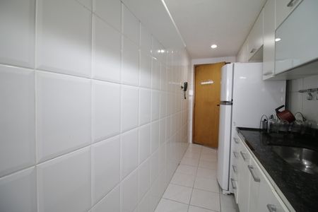 Apartamento para alugar com 69m², 2 quartos e 1 vagaCozinha