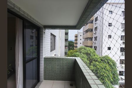 Apartamento para alugar com 70m², 2 quartos e 1 vaga Apartamento para alugar com 70m², 2 quartos e 1 vagavaranda