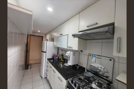 Apartamento para alugar com 70m², 2 quartos e 1 vaga Apartamento para alugar com 70m², 2 quartos e 1 vagacozinha