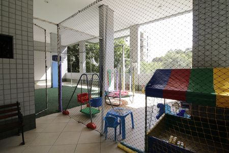 Apartamento para alugar com 69m², 2 quartos e 1 vagaÁrea comum - Playground