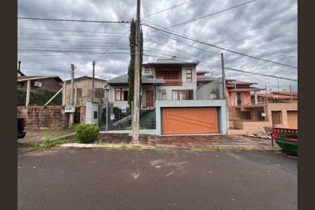 Casa à venda com 300m², 3 quartos e 2 vagasPlaca Instalada em 07/04/2026 - Cod.OBIW-40