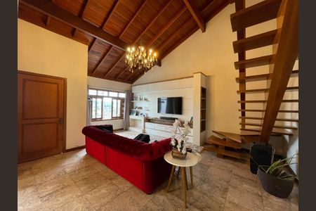 Casa à venda com 3 quartos, 300m² em São Jorge, Novo Hamburgo