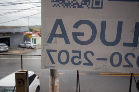 Casa para alugar com 450m², 2 quartos e 2 vagasPlaquinha