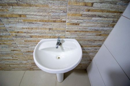 Casa para alugar com 450m², 2 quartos e 2 vagasBanheiro Social