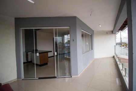 Casa para alugar com 450m², 2 quartos e 2 vagasVaranda