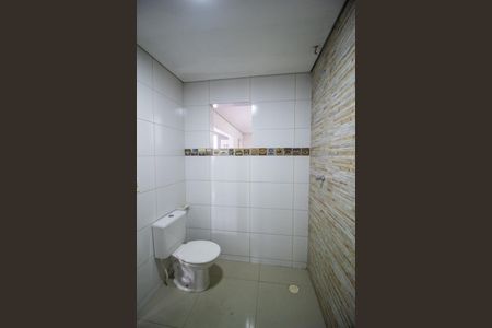 Casa para alugar com 450m², 2 quartos e 2 vagasBanheiro Social