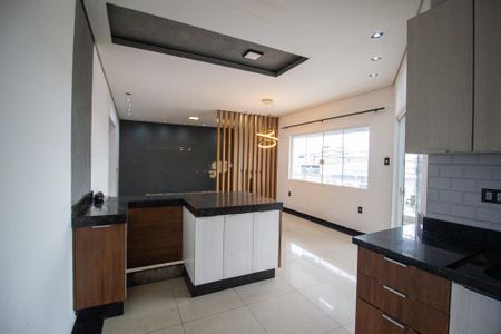 Casa para alugar com 450m², 2 quartos e 2 vagasCozinha