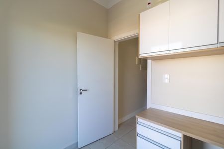 Casa de condomínio para alugar com 270m², 3 quartos e 4 vagas Casa de condomínio para alugar com 270m², 3 quartos e 4 vagasEscritório