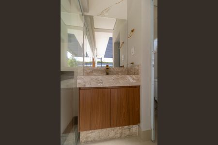 Casa de condomínio para alugar com 270m², 3 quartos e 4 vagas Casa de condomínio para alugar com 270m², 3 quartos e 4 vagasLavabo Externo