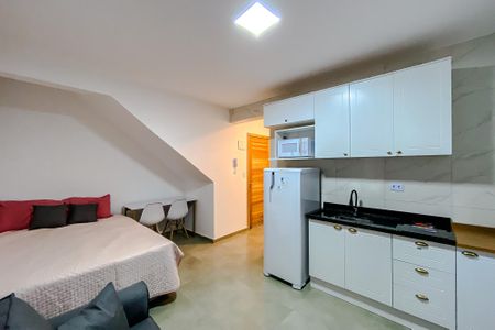 Studio para alugar com 20m², 1 quarto e sem vaga Studio para alugar com 20m², 1 quarto e sem vagaSala/Quarto