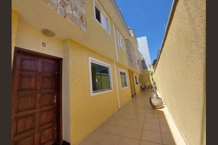 Área externa de casa de condomínio para alugar com 2 quartos, 70m² em Parada XV de Novembro, São Paulo