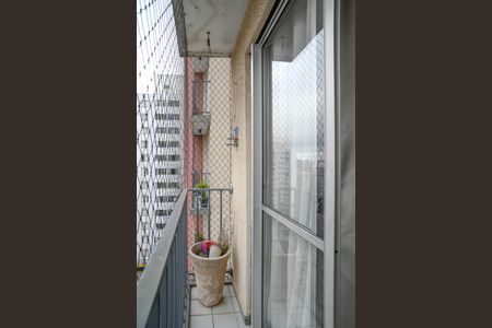 Apartamento à venda com 64m², 3 quartos e 1 vagaVaranda