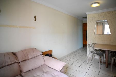 Apartamento à venda com 64m², 3 quartos e 1 vagaSala