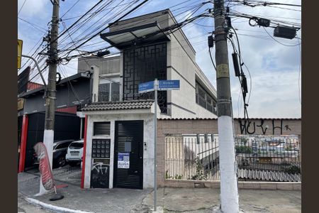 Casa para alugar com 42m², 2 quartos e sem vaga Casa para alugar com 42m², 2 quartos e sem vagaFachada+Placa