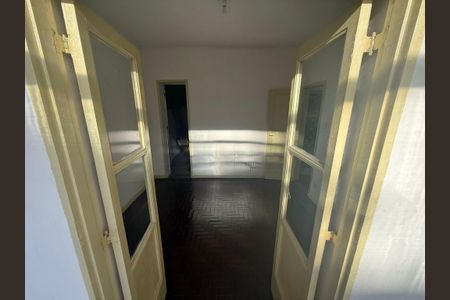 Apartamento à venda com 60m², 2 quartos e sem vagaCorredor