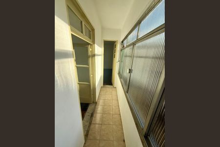 Apartamento à venda com 60m², 2 quartos e sem vagaCorredor
