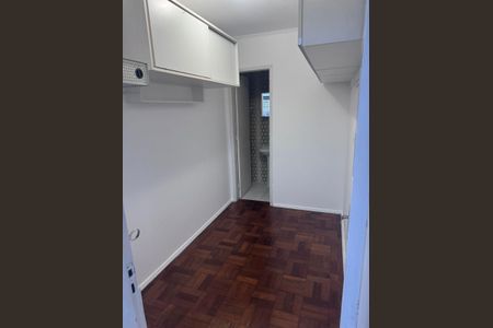 Apartamento para alugar com 73m², 2 quartos e 2 vagasQuarto