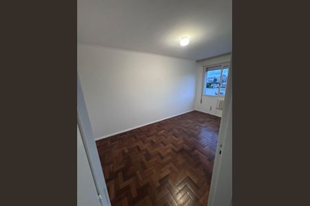 Quarto de apartamento para alugar com 2 quartos, 73m² em Partenon, Porto Alegre