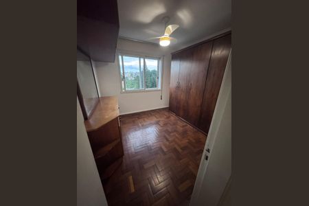 Sala de apartamento para alugar com 2 quartos, 73m² em Partenon, Porto Alegre