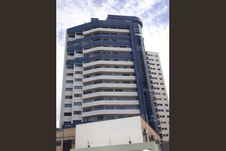 Apartamento à venda com 40m², 1 quarto e 1 vagaFachada