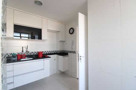 Apartamento à venda com 72m², 2 quartos e 2 vagasCozinha