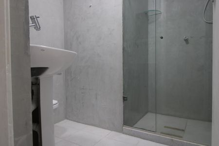 Apartamento à venda com 72m², 2 quartos e 2 vagasBanheiro social