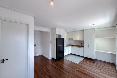 Sala de kitnet/studio para alugar com 1 quarto, 42m² em Vila Dom Pedro I, São Paulo