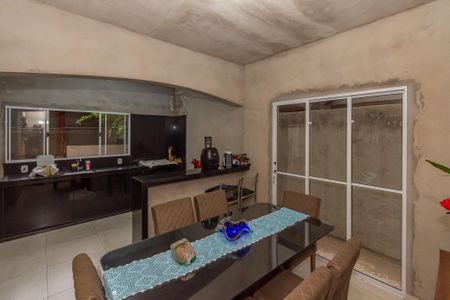 Casa para alugar com 250m², 3 quartos e 3 vagasCozinha