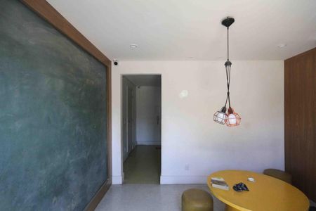 Apartamento para alugar com 50m², 2 quartos e 1 vagaÁrea comum - Salão de festas