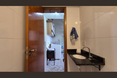 Apartamento para alugar com 106m², 2 quartos e 1 vaga Apartamento para alugar com 106m², 2 quartos e 1 vagaBanheiro