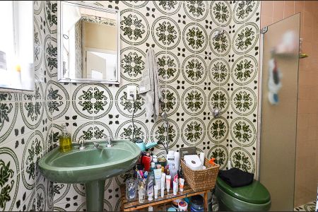 Apartamento à venda com 330m², 6 quartos e 4 vagasBanheiro Suíte