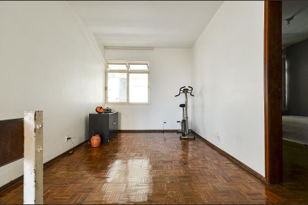 Apartamento à venda com 330m², 6 quartos e 4 vagasSala Cobertura