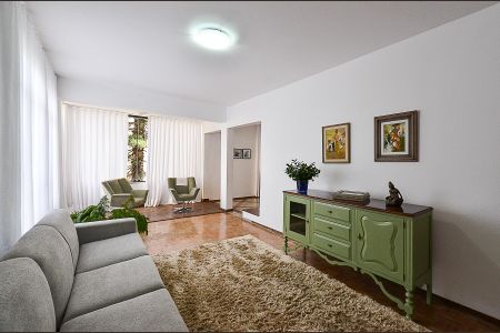 Apartamento à venda com 330m², 6 quartos e 4 vagasSala de Estar