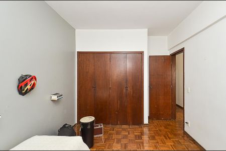 Apartamento à venda com 330m², 6 quartos e 4 vagasQuarto 1 Cobertura