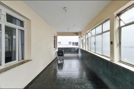 Apartamento à venda com 330m², 6 quartos e 4 vagasÁrea Cobertura