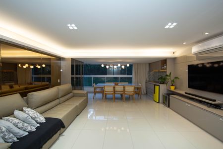 Apartamento à venda com 112m², 3 quartos e 2 vagasSALA