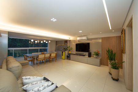 Apartamento à venda com 112m², 3 quartos e 2 vagasSALA