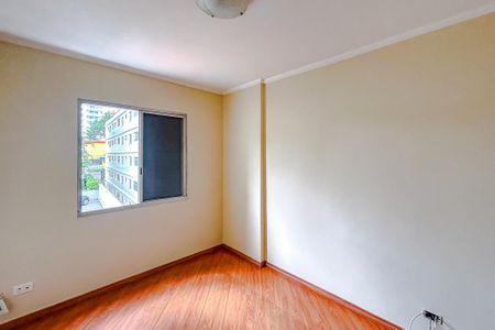 Apartamento à venda com 75m², 3 quartos e 1 vagaQuarto 2